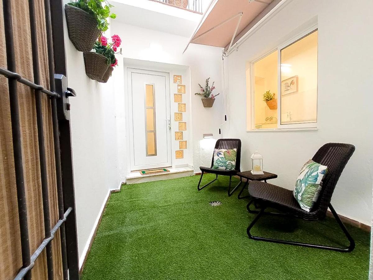 Carreteria, Central, Cosy With An Andalusian Patio Appartement